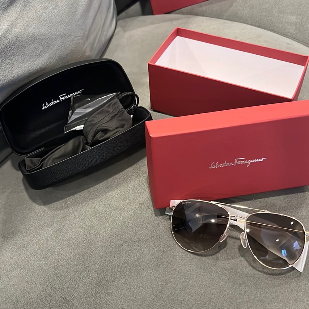 Brand NEW salvatore ferragamo sunglasses